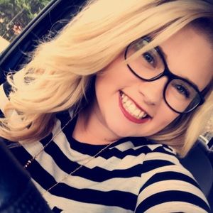 Meet your Posher, Allie